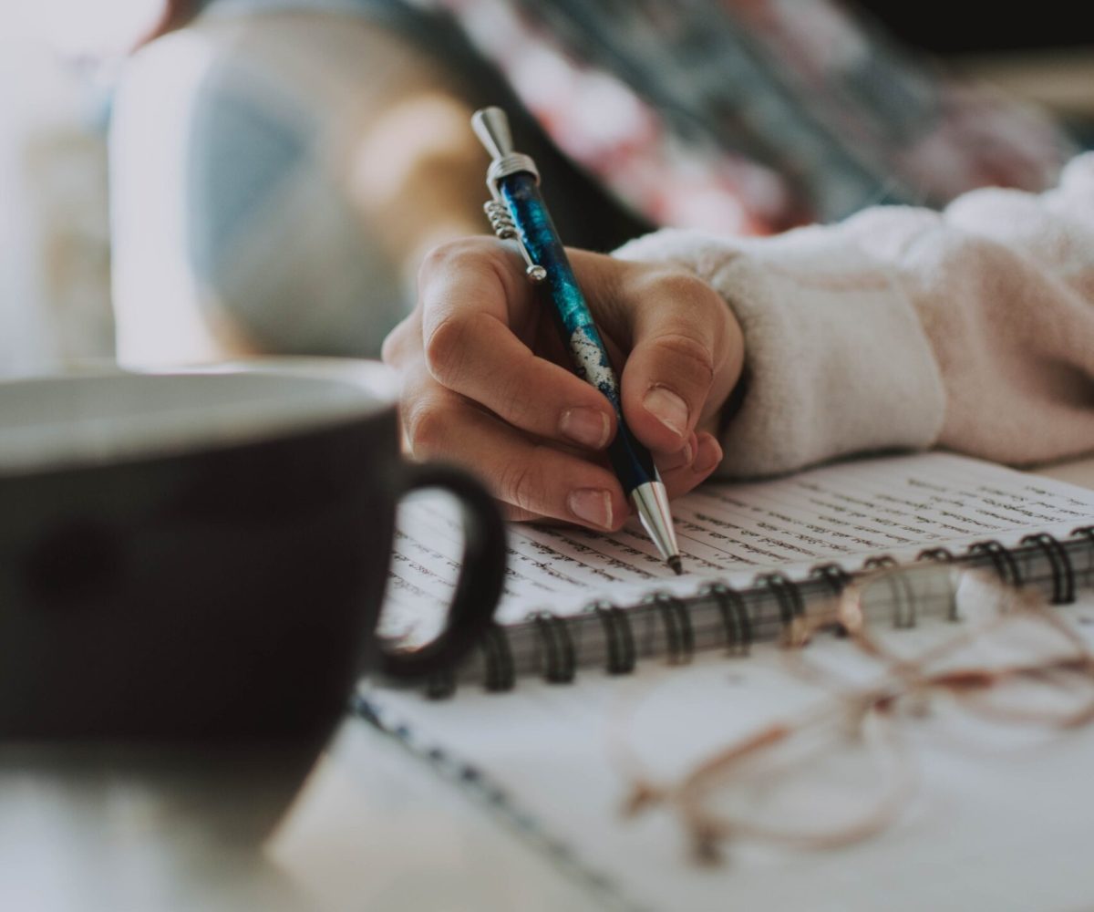 pexels-lil-artsy-1394646 (1)